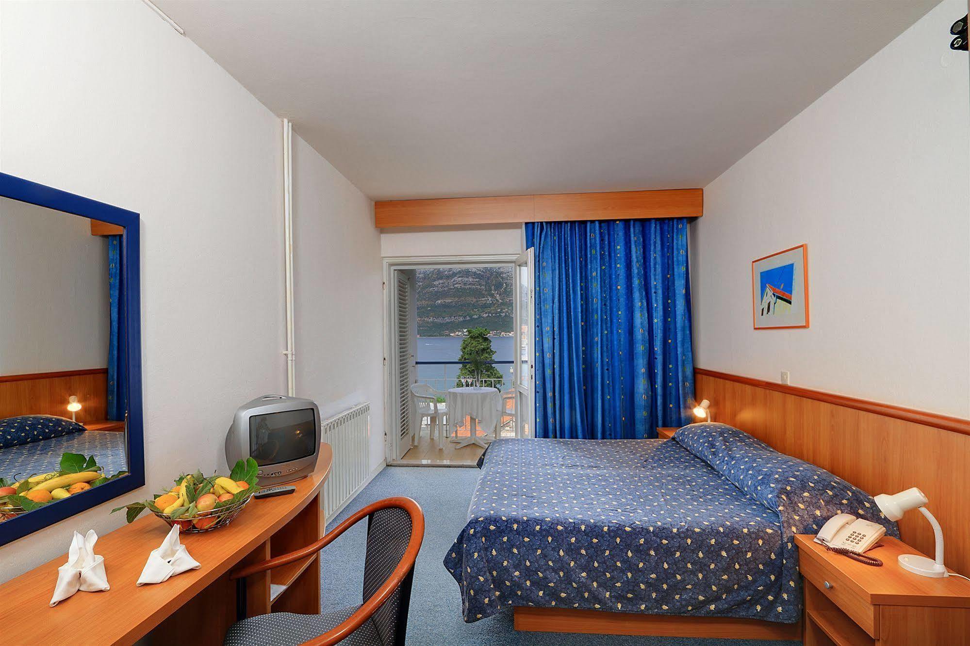 Hotel Park Korcula Town Exterior photo